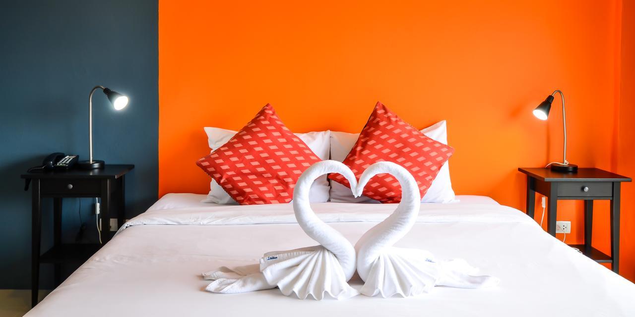Hotel Two Color Patong Exterior foto